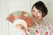 【エロ漫画・エロ同人】乳首クリップ、 点責めバイブ、公開放尿・・などなど拘束陵辱集制服、水着、巫女姿をフルカラー